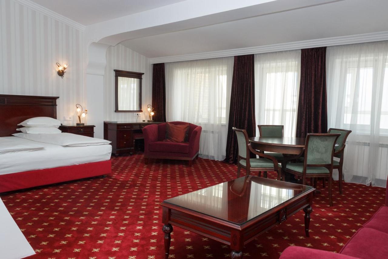 Ar Nuvo Hotel Karagandy Exterior foto