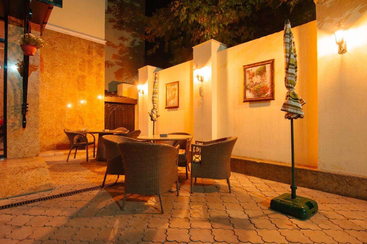 Ar Nuvo Hotel Karagandy Exterior foto